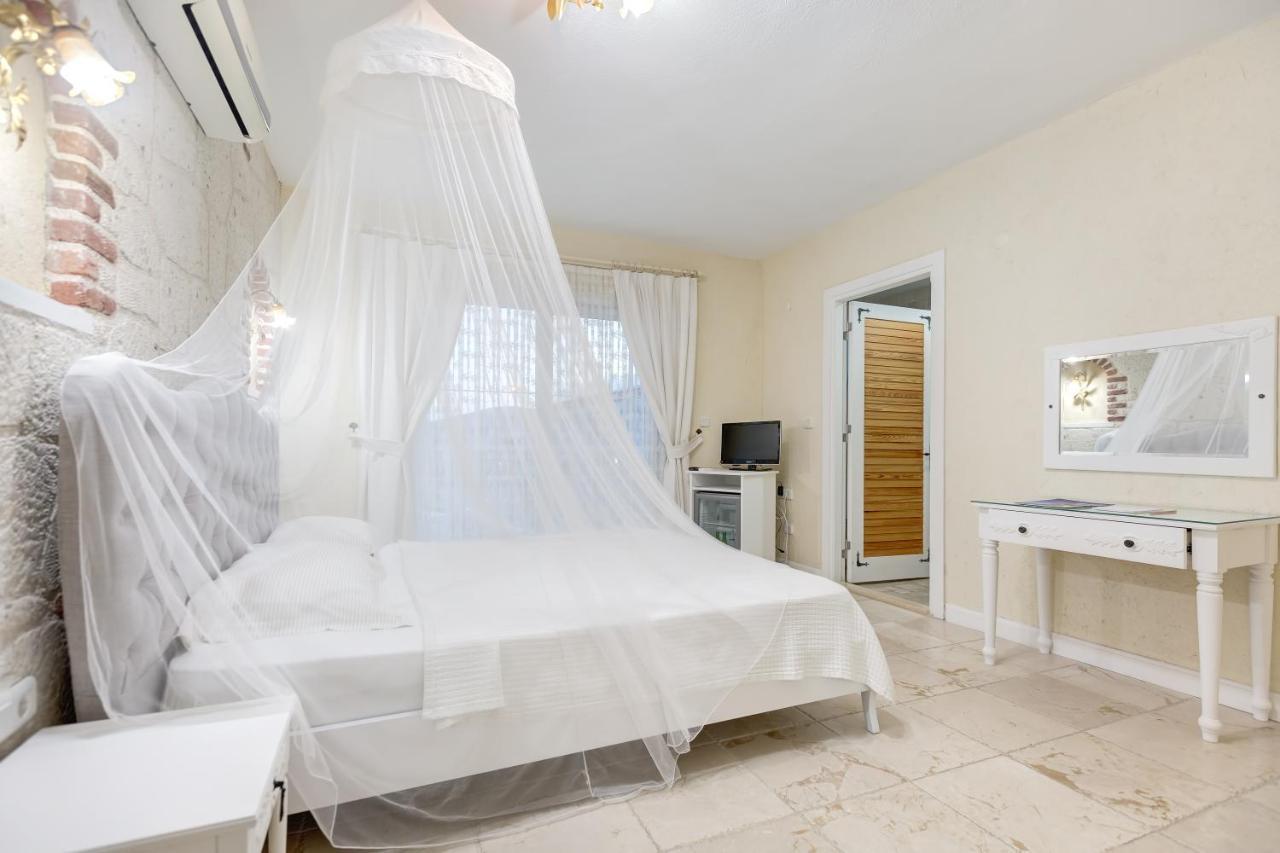Alaroof Hotel Alaçatı Extérieur photo